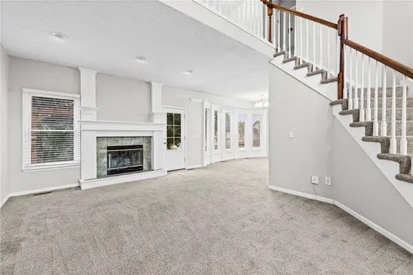 315 Shannon AVE, Smithville, MO 64089
