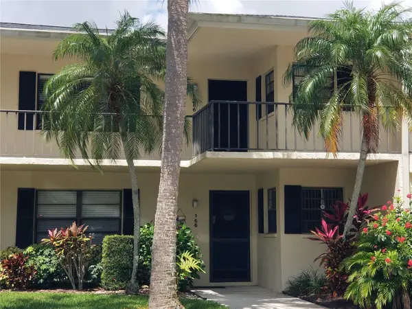 7050 FAIRWAY BEND LN #266, Sarasota, FL 34243