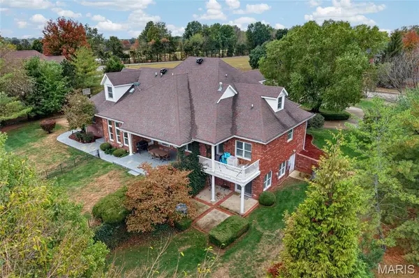 1518 Arbour DR, Lebanon, MO 65536