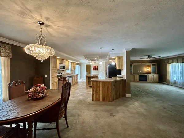 13681 Fudgetown RD, Marion, IL 62959