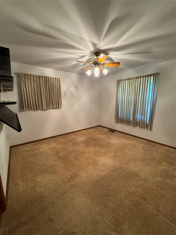 3640 Sunvalley DR, Midwest City, OK 73110