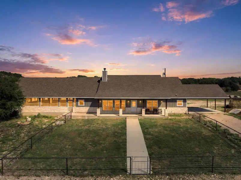 15103 Ranch Road 101, Kempner, TX 76550