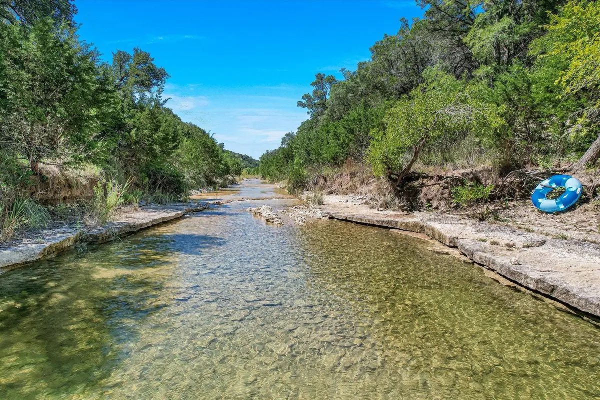1294 Crabapple Road RD, Blanco, TX 78606