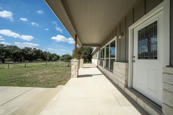 15103 Ranch Road 101, Kempner, TX 76550