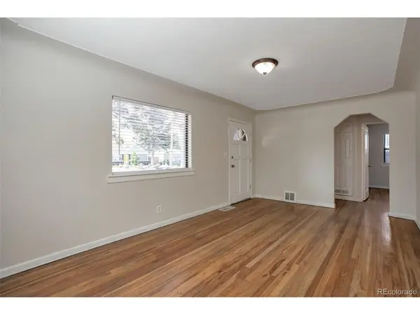1116 Moline, Aurora, CO 80010