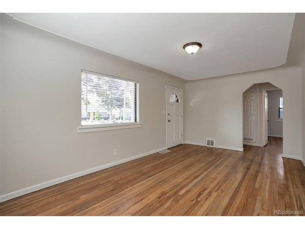 1116 Moline, Aurora, CO 80010