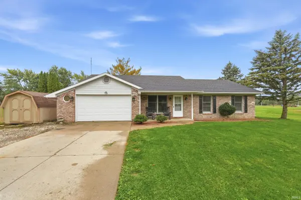 3120 E Meadowood LN, Columbia City, IN 46725