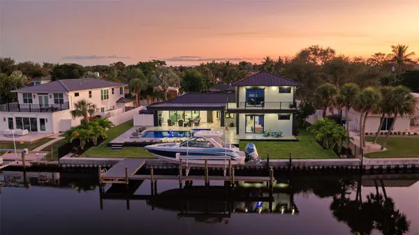 809 IDLEWILD WAY, Sarasota, FL 34242