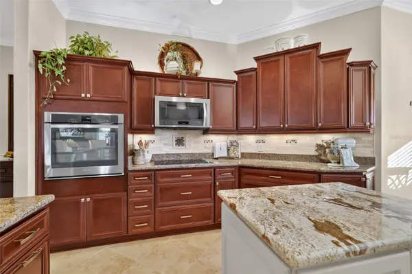 1793 WAX BERRY CT, The Villages, FL 32163