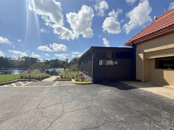 6337 PARC CORNICHE DR #2305, Orlando, FL 32821