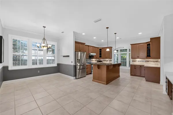 9255 SW 29TH AVE, Gainesville, FL 32608