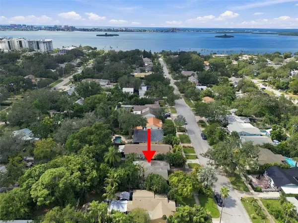 1145 CHARLES ST, Clearwater, FL 33755