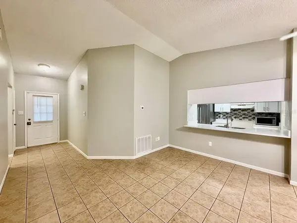 1602 PALM LEAF DR, Brandon, FL 33510