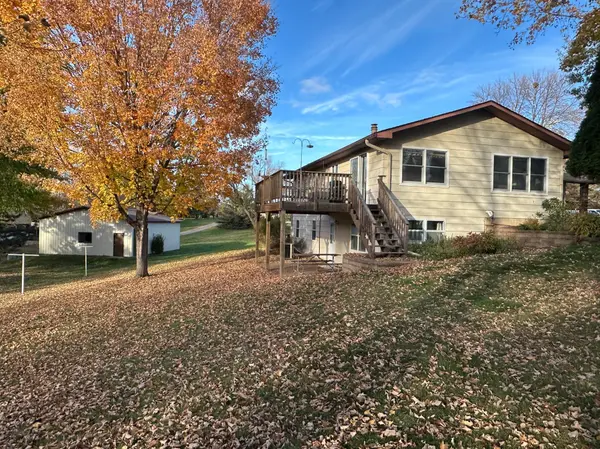 1718 125th ST, New Richmond, WI 54017