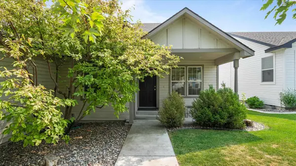 146 Henley Dr, Pasco, WA 99301