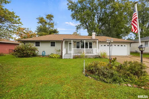 501 S SUMMIT DR, Washington, IL 61571