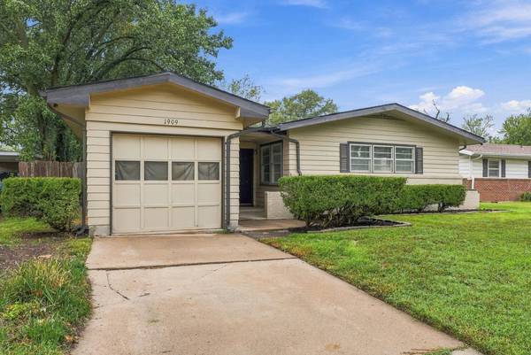 1909 N High St., Wichita, KS 67203