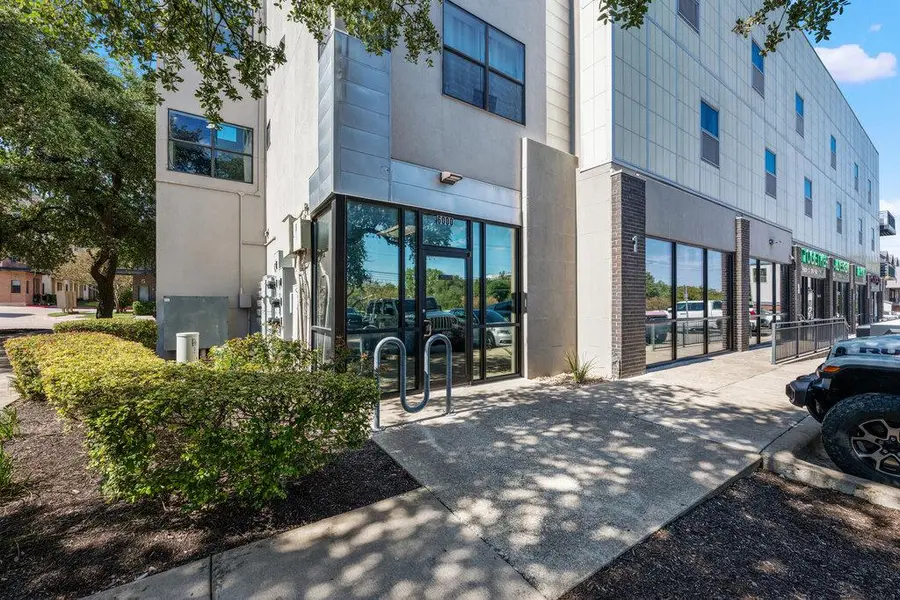 6000 S Congress Ave #130, Austin, TX 78745