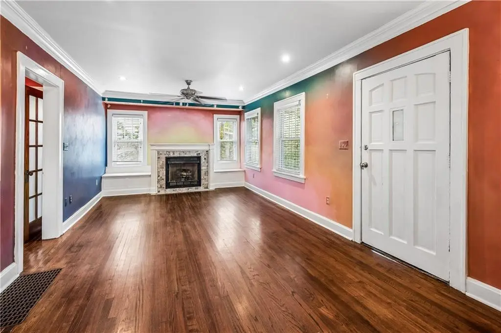 5007 Lydia AVE, Kansas City, MO 64110
