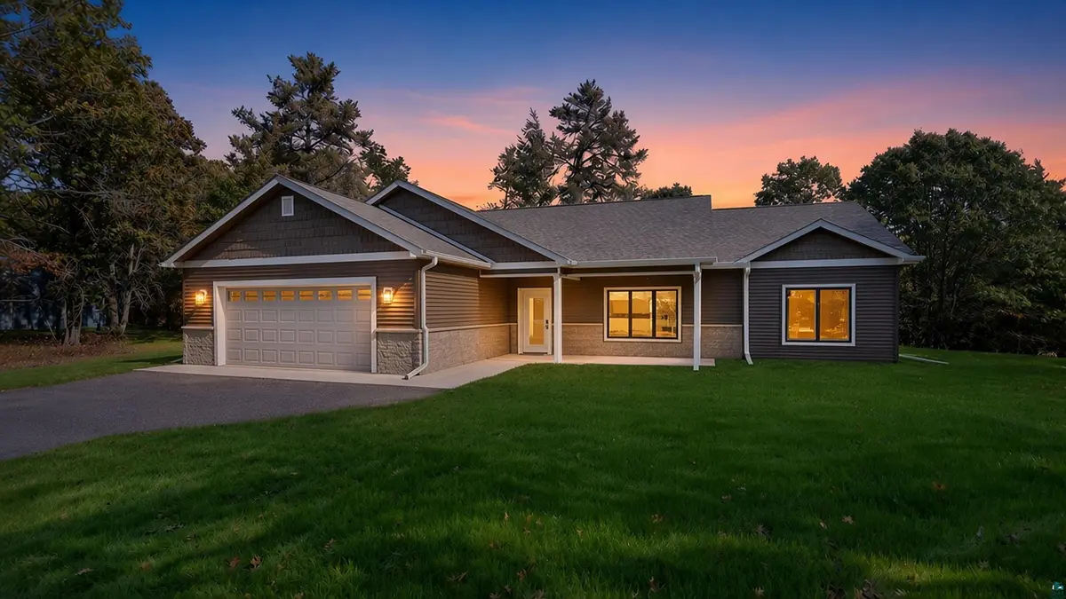 11818 S Heidtke Dr, Solon Springs, WI 54873