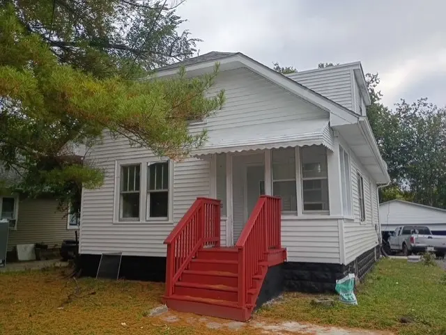 139 N Calhoun ST, Aurora, IL 60505