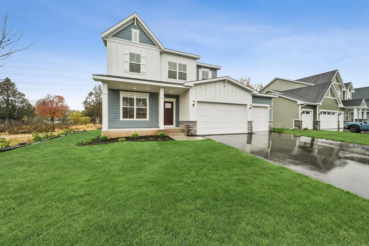 10557 Minnesota LN N, Maple Grove, MN 55369