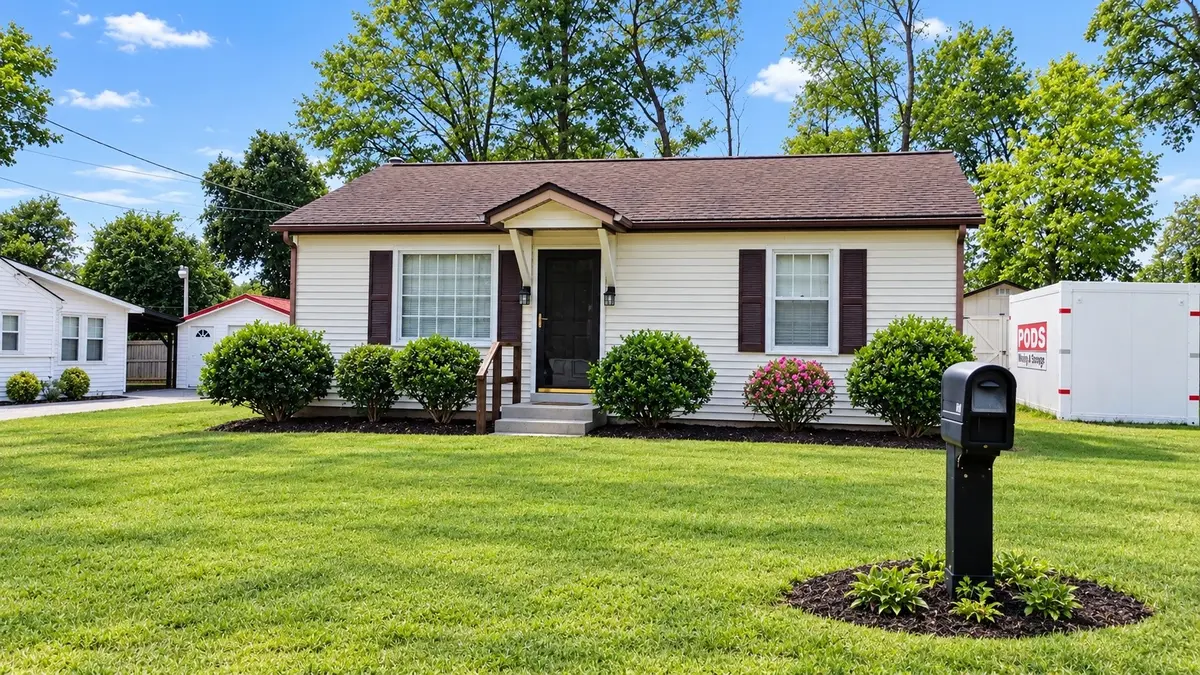 612 W End Cir, Franklin, TN 37064