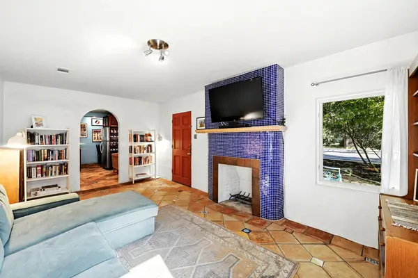 1717 E 38th 1/2 ST, Austin, TX 78722