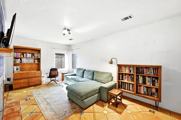 1717 E 38th 1/2 ST, Austin, TX 78722