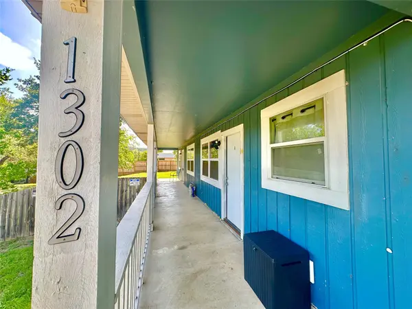 1302 S Quinlan Park RD, Austin, TX 78732
