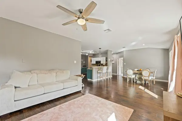 3933 Rolling Canyon TRL, Round Rock, TX 78681