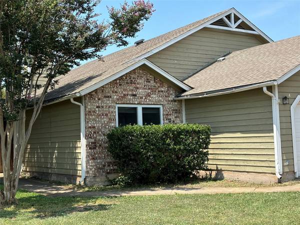 10005 Parliament House RD #A, Austin, TX 78729