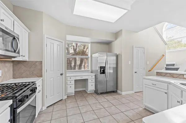1111 Glendalough DR, Pflugerville, TX 78660