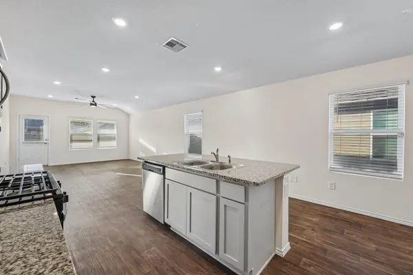 159 Granary DR, Kyle, TX 78640