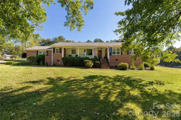 197 Floyd RD, Kershaw, SC 29067