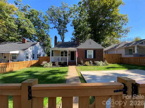 2906 Rush AVE, Charlotte, NC 28208