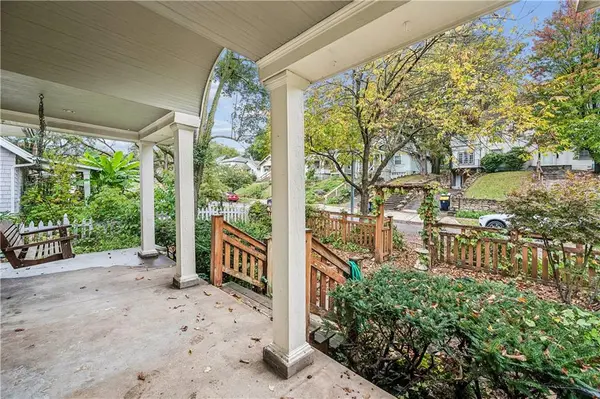 5007 Lydia AVE, Kansas City, MO 64110