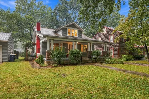 7516 Locust ST, Kansas City, MO 64131