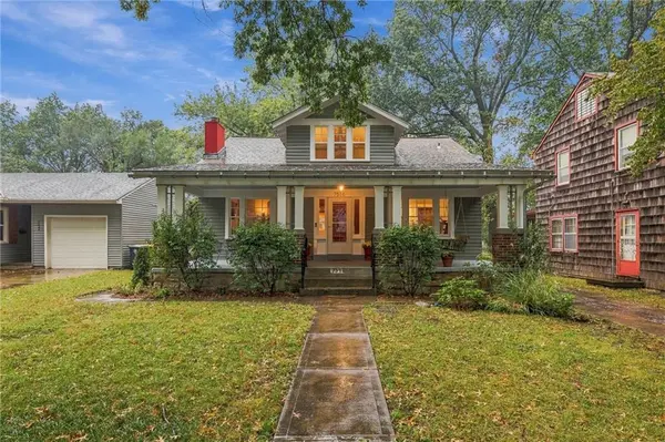 7516 Locust ST, Kansas City, MO 64131