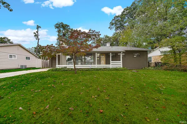 3425 Kent LN, South Bend, IN 46615-3731