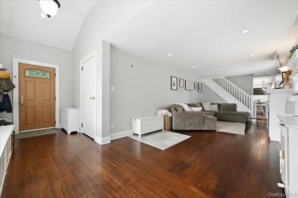 1090 Webber AVE, South Hempstead, NY 11550