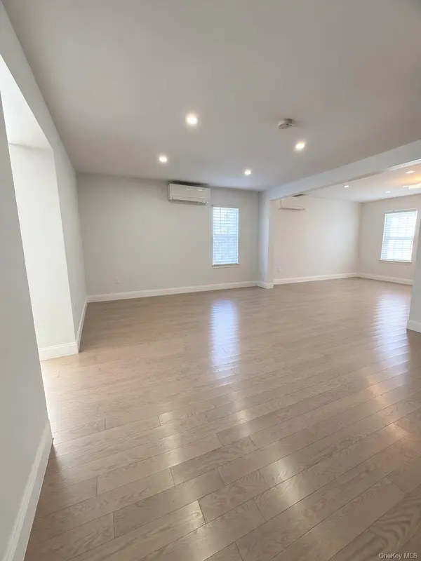 16945 23rd AVE, Whitestone, NY 11357