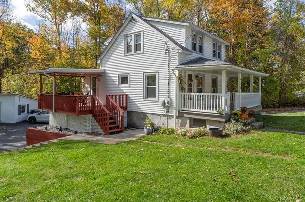 413 Gardnertown RD, Newburgh, NY 12550