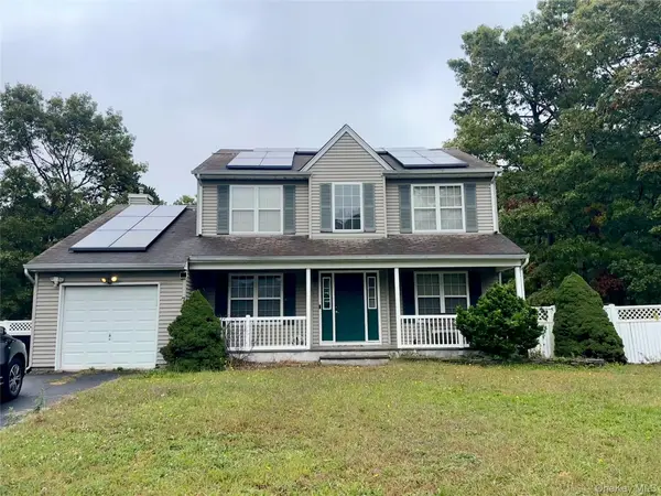 7 Redbud, Middle Island, NY 11953