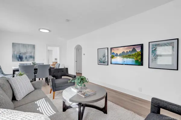5 2nd PL, Roosevelt, NY 11575