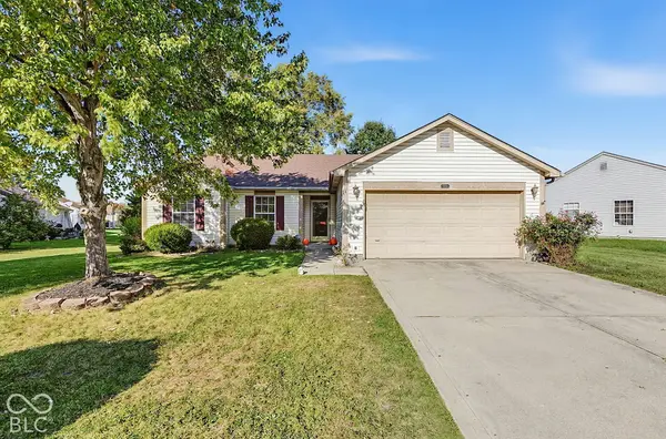 105 Fountain DR, Mooresville, IN 46158