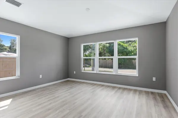 3908 WALNUT AVE, Sarasota, FL 34234