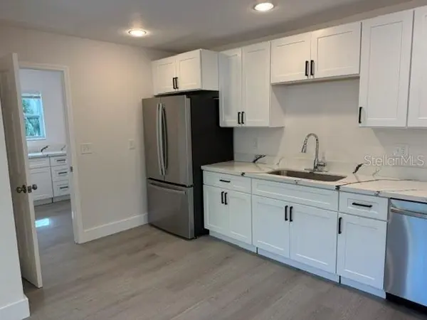 1521 NW 35 TER, Gainesville, FL 32605
