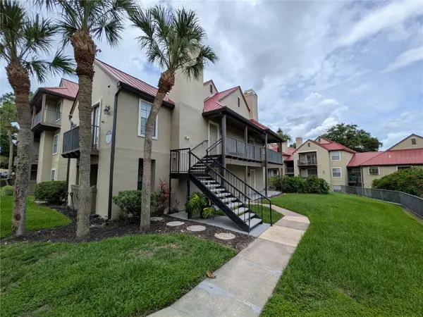 249 AFTON SQ #212, Altamonte Springs, FL 32714