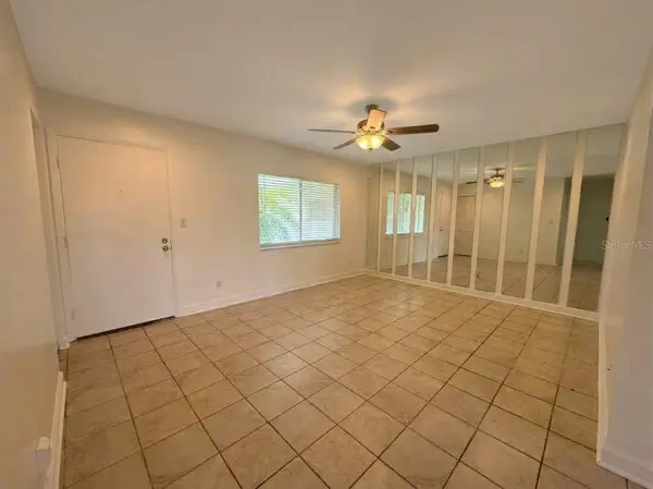1130 N LAKE PARKER AVE #B112, Lakeland, FL 33805
